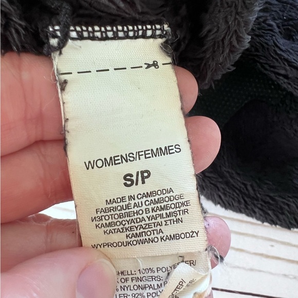 The North Face Mittens in Black size Small - Picture 6 of 8